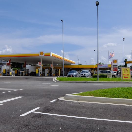 Shell Taman Pelangi