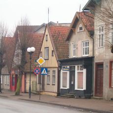 Sikorskiego 9