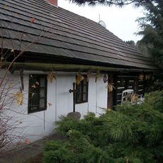 Kříž v zahradě v Mutěníně