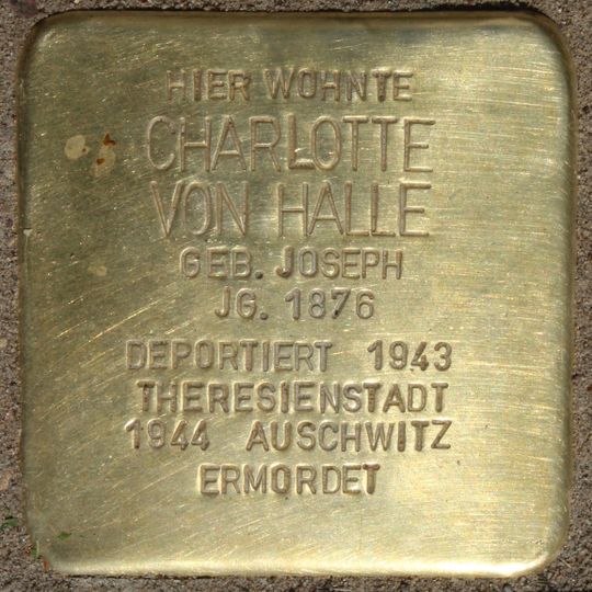 Stolperstein en memoria de Charlotte von Halle
