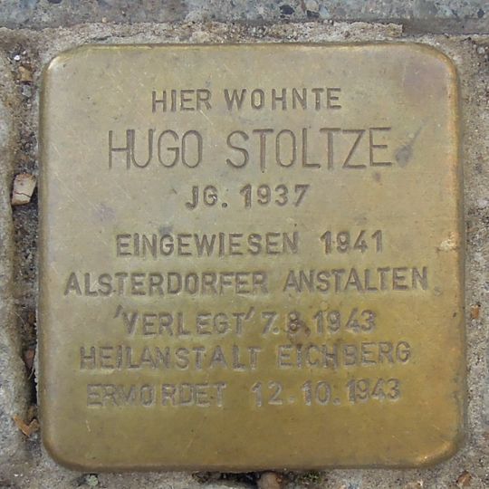 Stolperstein en memoria de Hugo Stoltze