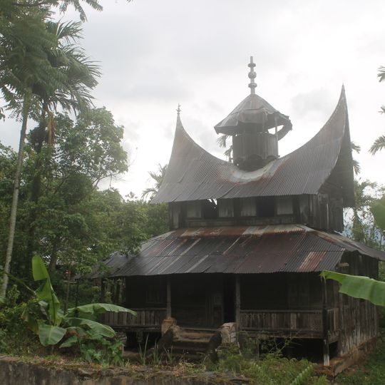 Surau Anjuang Tanah Sirah