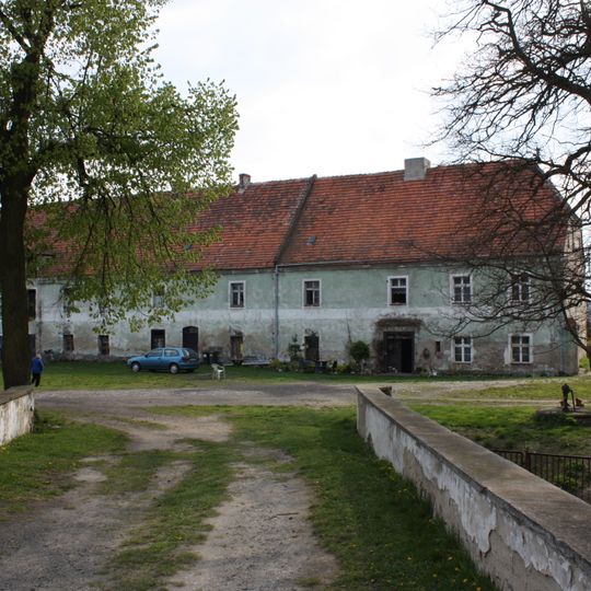 Oficyna mieszkalno-gospodarcza