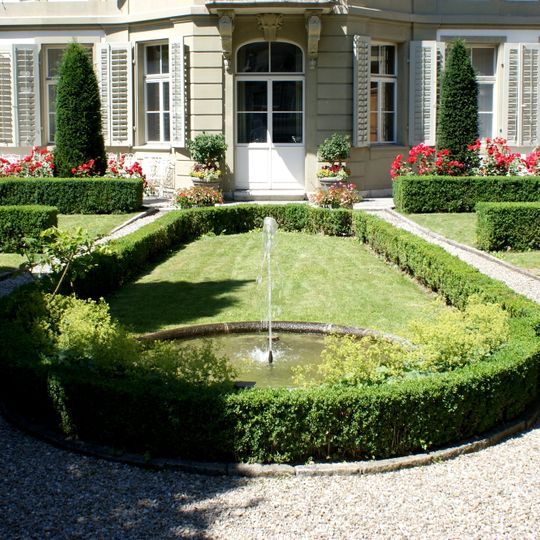 Zierbrunnen Burgerhaus