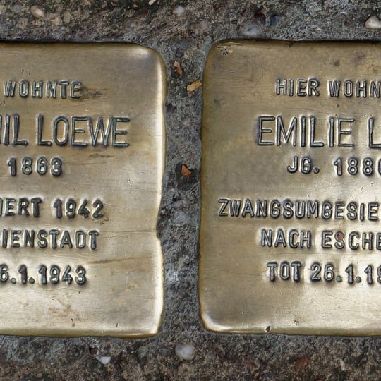 Stolperstein en memoria de Emilie Levi