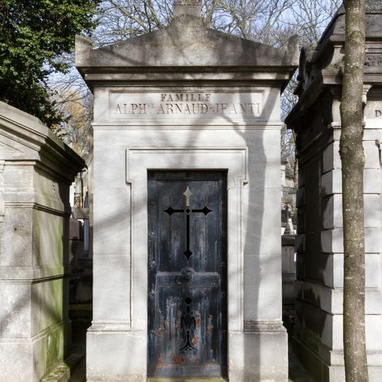 Grave of Arnaud-Jeanti