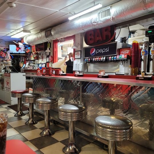 Ed Walker's Drive-In & Restaurant