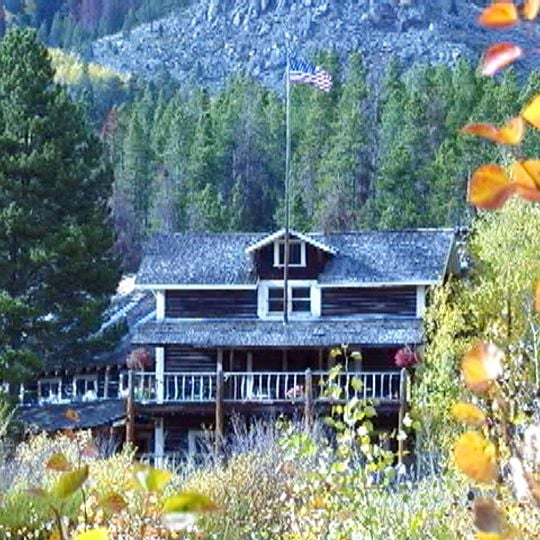 Snowy Range Lodge