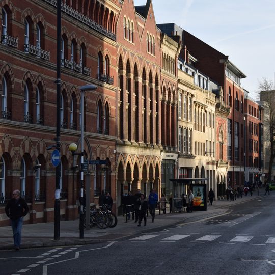 4 And 6, Victoria Street