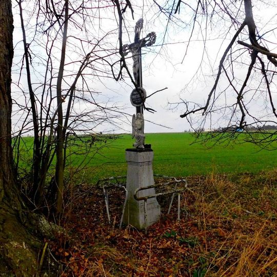 Kříž na severovýchodním okraji Dunic