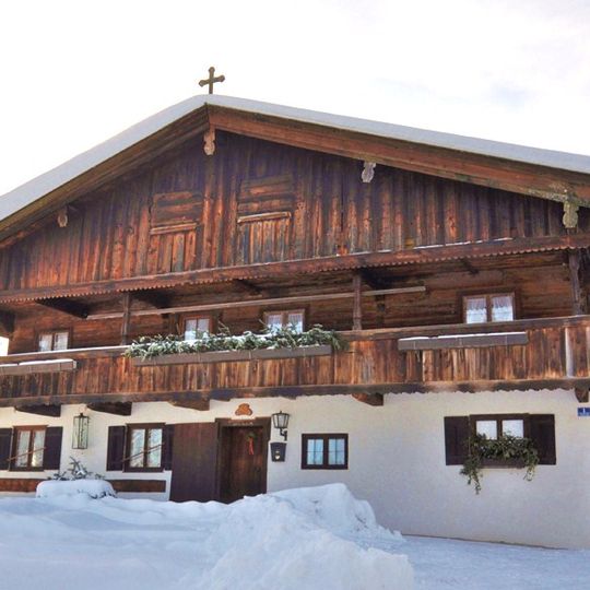 Ehemaliger Bauernhof mit dazugehöriger Bootshütte