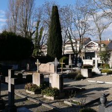 Old Cemetery of Cologny‎