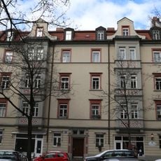 Franz-Joseph-Straße 44