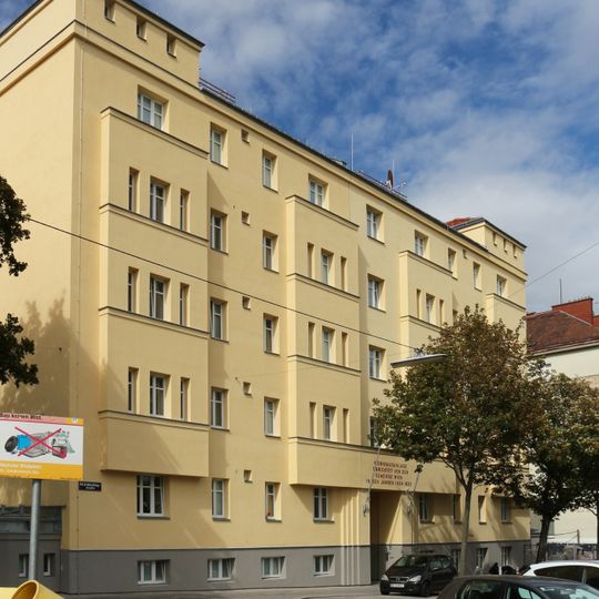 Wohnhausanlage Goldschlagstraße 144-146