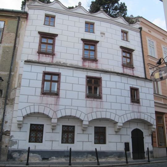 Velká Mikulášská 6