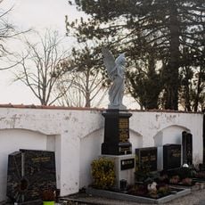 Friedhofsmauer Hochmutting 10 in Oberschleißheim