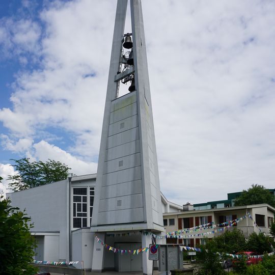 Glockenturm der Katholischen Kirche St. Michael