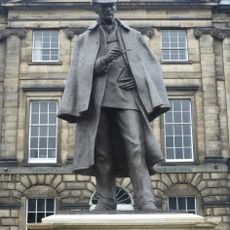 Statue of Sherlock Holmes