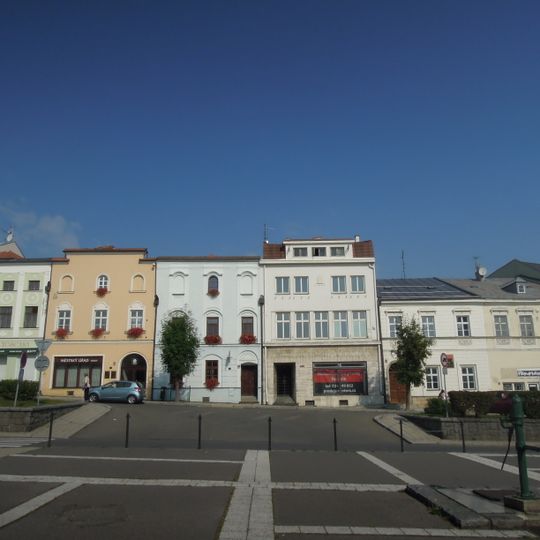 Masarykovo náměstí 51