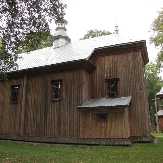 Zespół cerkwi unickiej, ob. kościoła rzym.-kat. Zmartwychwstania Pańskiego