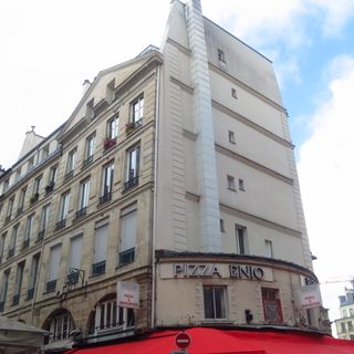 2 rue de la Ferronnerie - 1-3 rue des Innocents - 43 rue Saint-Denis, Paris