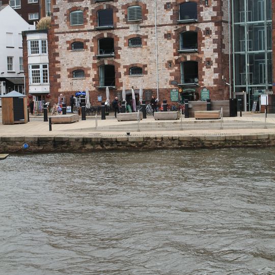 1-4 Warehouse Vaults