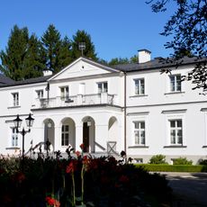 Dwór, Wierzbowa 1 w Niegowie