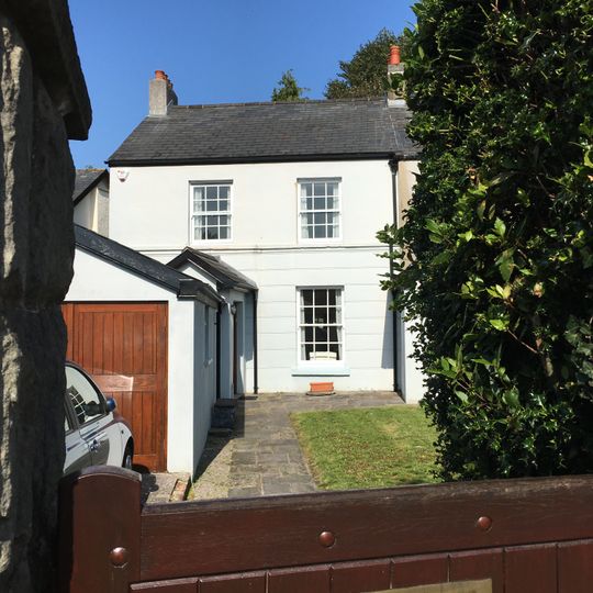 No.6 Merthyr Mawr Road