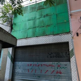 Edifício à rua das Laranjeiras, nº 406