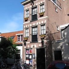 Kerkplein 6, Maasland