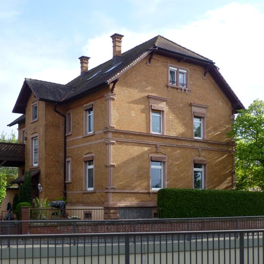 Haus Kalterer Straße 9
