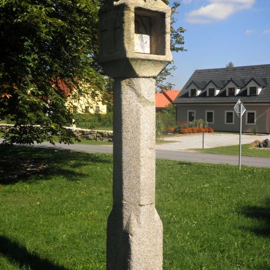 Column shrine