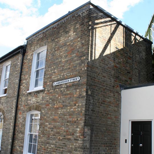 1A, Flamborough Street E1