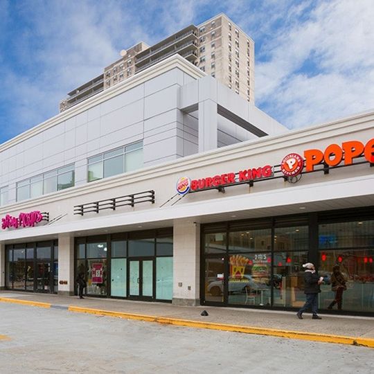 Concourse Plaza Hotel