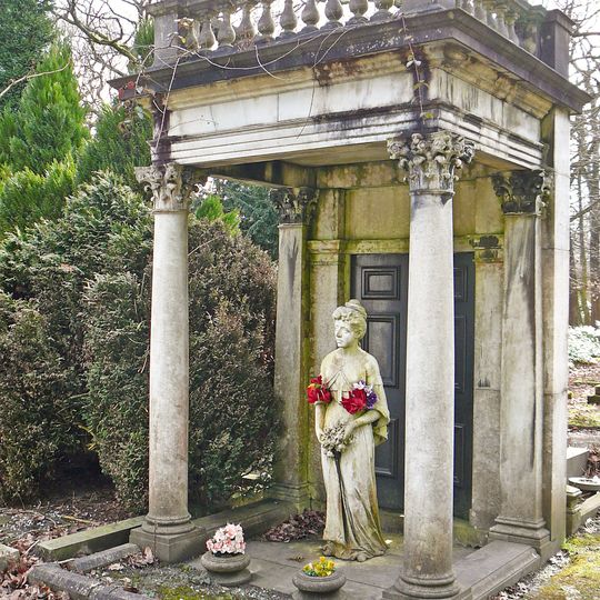 Memorial And Grave Of Ethel Preston At Ngr 2673 3905 In Lawnswood Cemetery