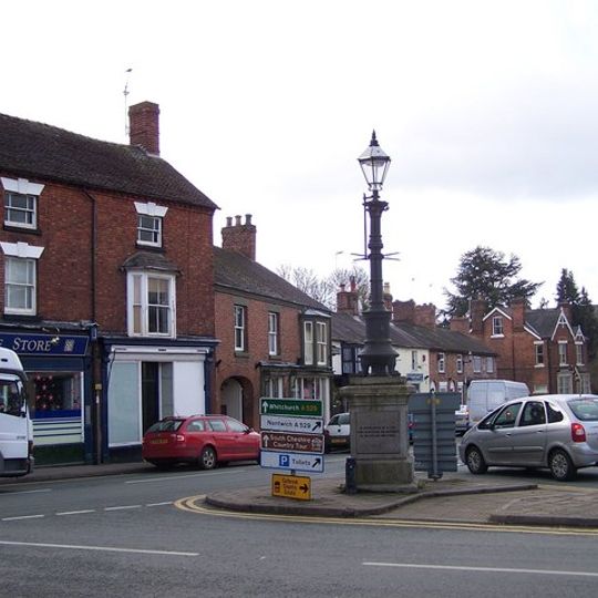 Memorial Lampstandard