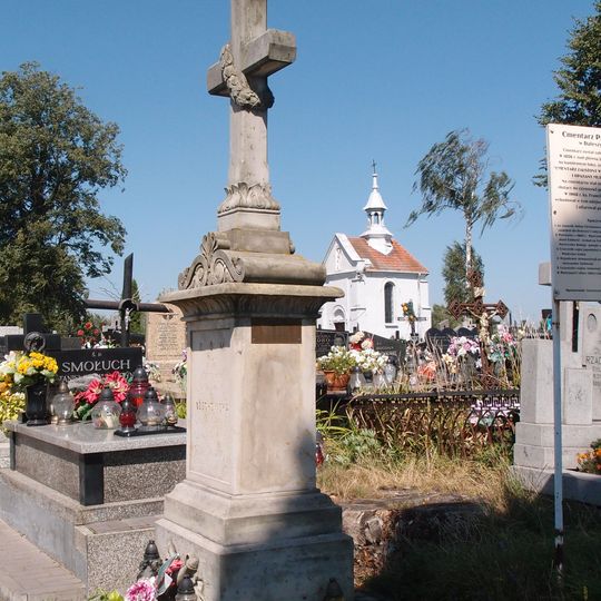 Zespół cmentarza parafialnego z kaplicą w Daleszycach