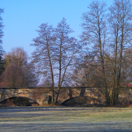 Brücken über den Roten Main