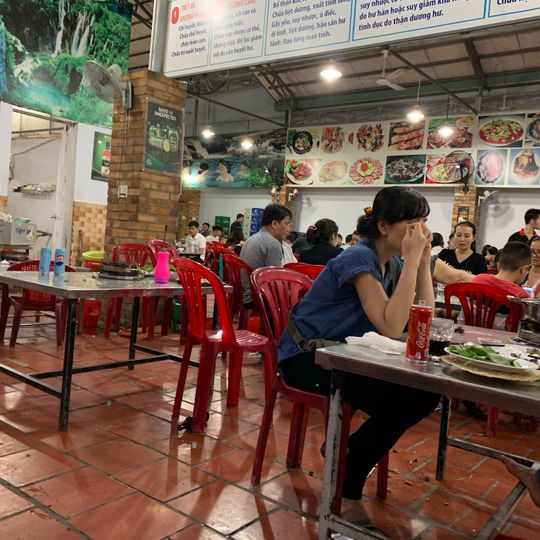 Dê Hương Sơn