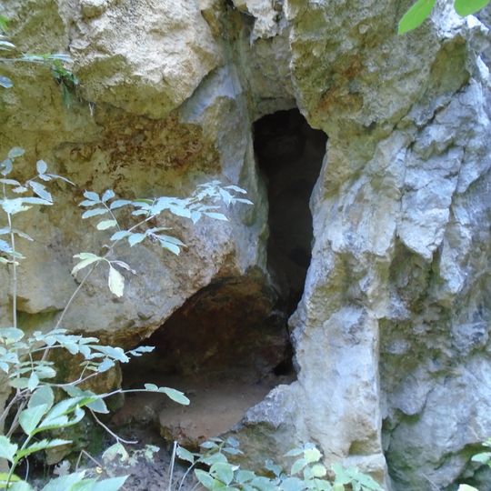 No 1 Cave of Róka-hegyi quarry