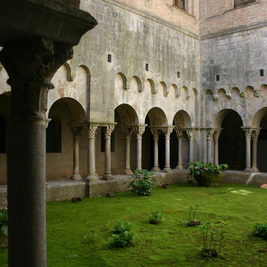 Cloister of Monestir de Sant Pere de Galligants