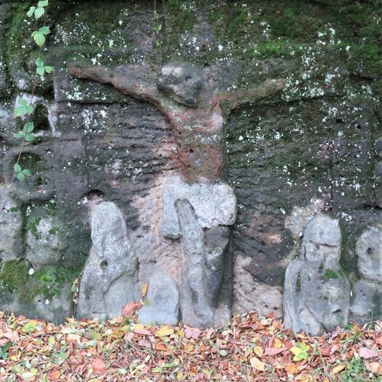 Skalní reliéf Kalvárie u silnice z Tupadel do Vidimi
