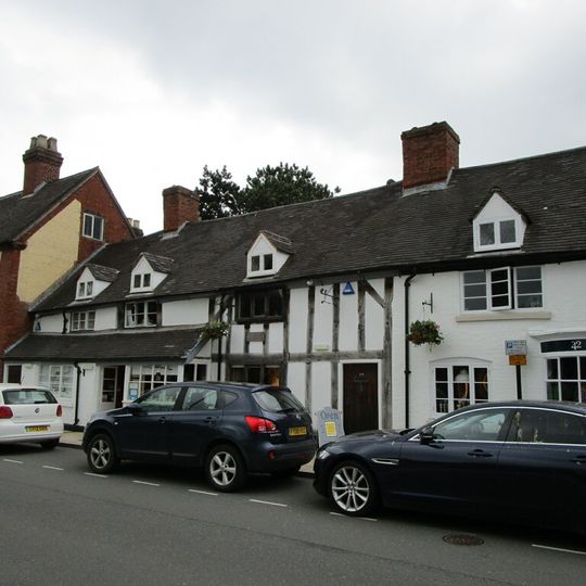 32-36, Carter Street