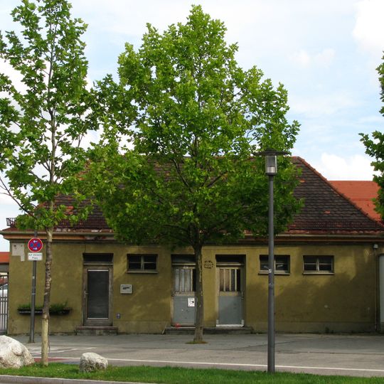 Klohäuschen an der Großmarkthalle