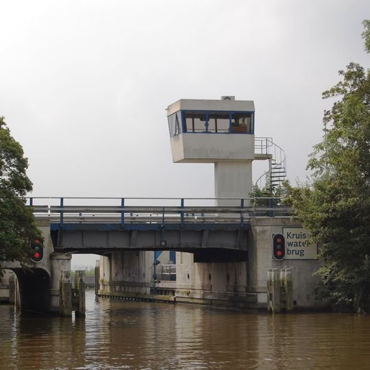 Kruiswaterbrug