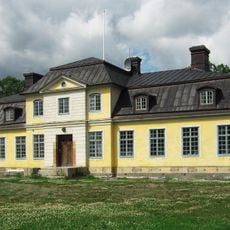 Hedensberg Manor