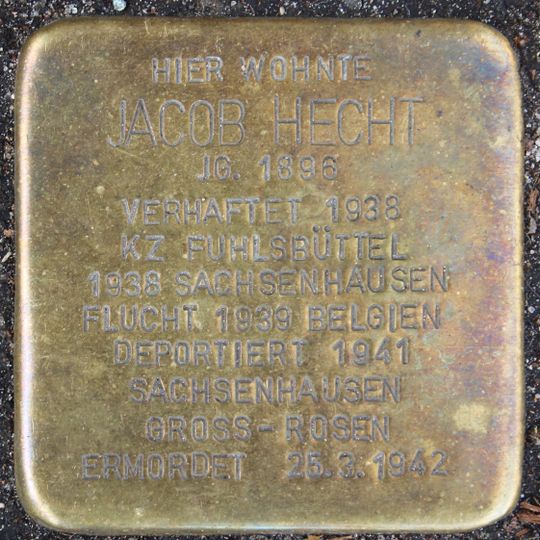 Stolperstein dedicated to Jacob Hecht