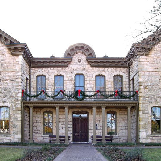 Fredericksburg Memorial Library