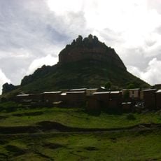 Laksha Warina