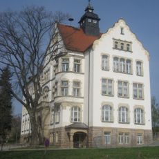 Schule und Märchenbrunnen Chemnitz-Röhrsdorf